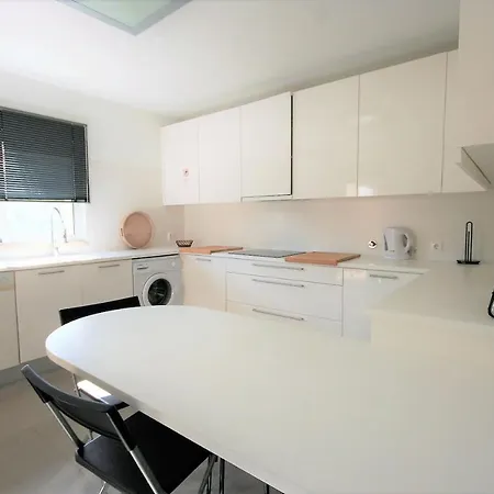 Apartment Modern In Luxurious Cascais