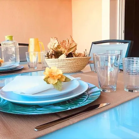 Modern In Luxurious קסקאיס