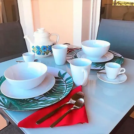 Modern In Luxurious קסקאיס
